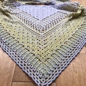 Patrón de crochet en PDF para chal Mary Descarga instantánea / Patrón de crochet con encaje / Teje tu propio chal / BellaCraftHandmade