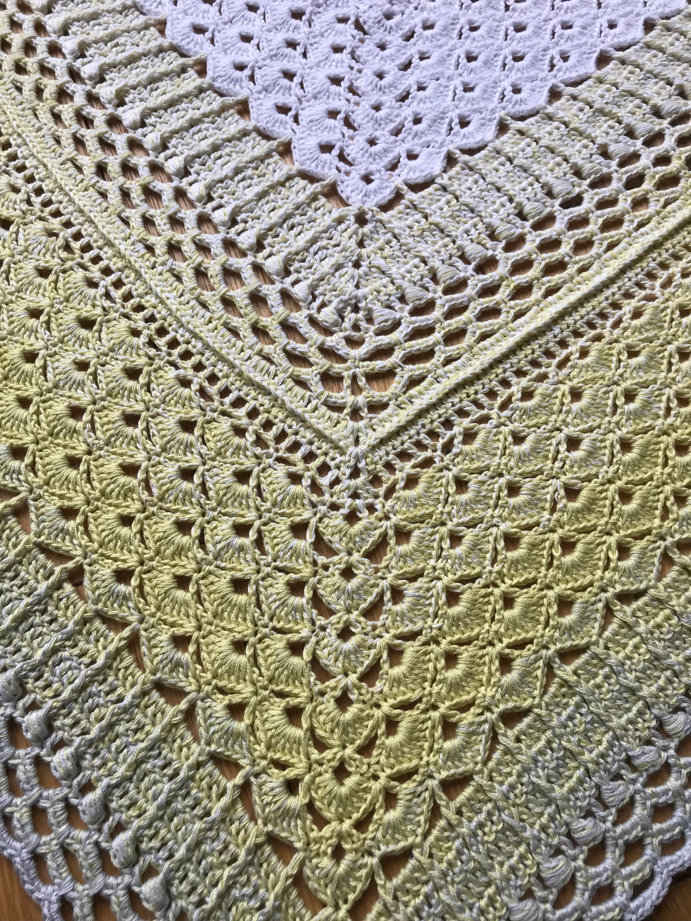 Lacey Crochet Shawl Pattern: the Mary Shawl (PDF Download) - Etsy Canada