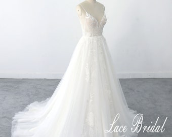 Romantic flowy a-line tulle lace wedding dress,bohomian lace wedding gown, Summer Wedding Dress