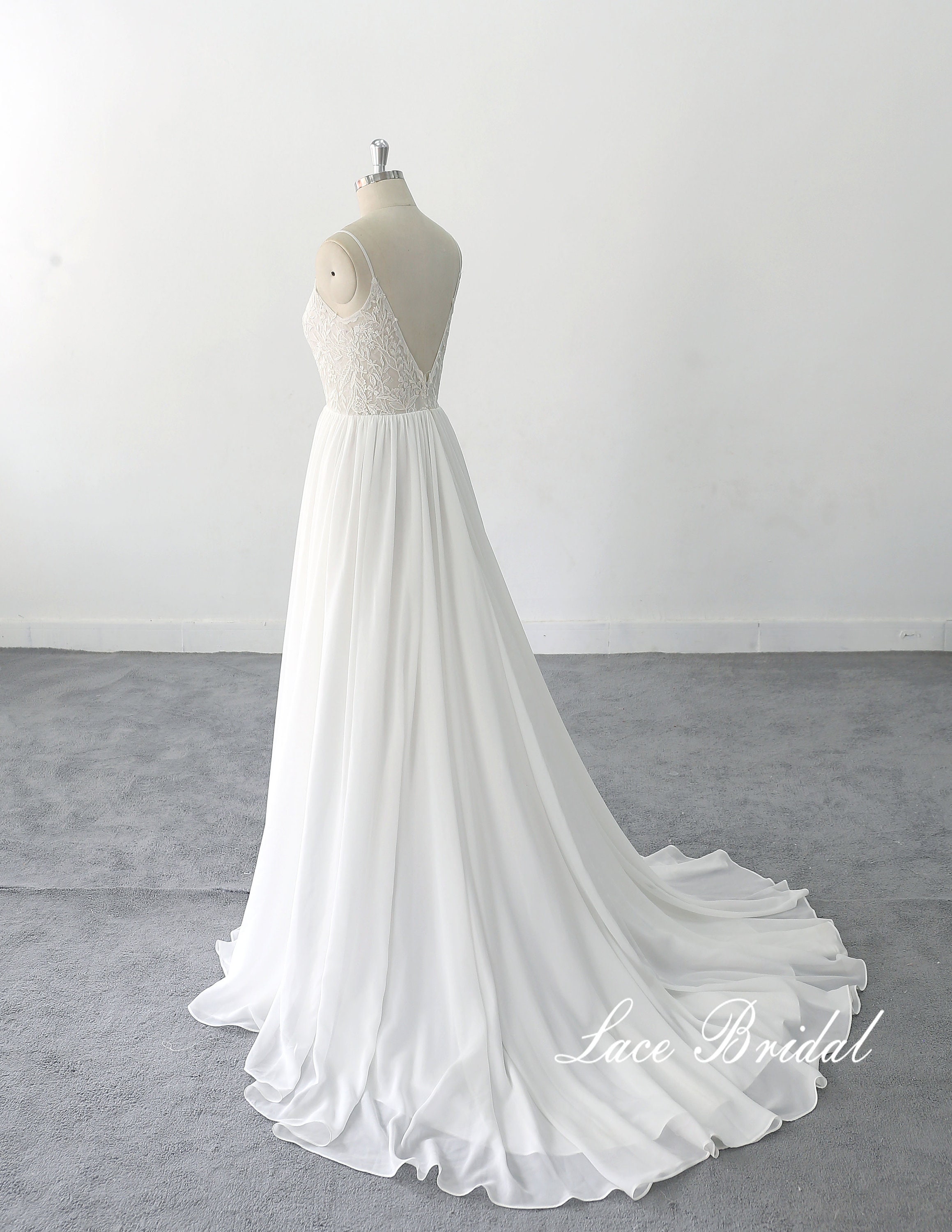 Ivory A-line Chiffon Wedding Dress, Lace Bodice, Spaghetti Straps