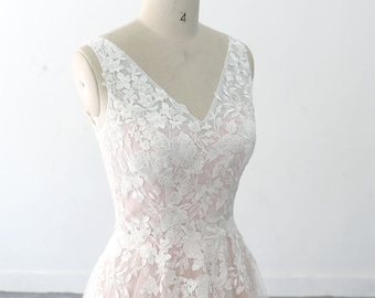 Buy Deep V Sexy Wedding Dress Tulle Lace Blush Simple A-line Lace