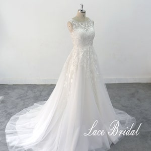 Bohomian wedding Gown  A-line ivory Tulle Lace wedding dress, Romantic Lace Wedding Gown,