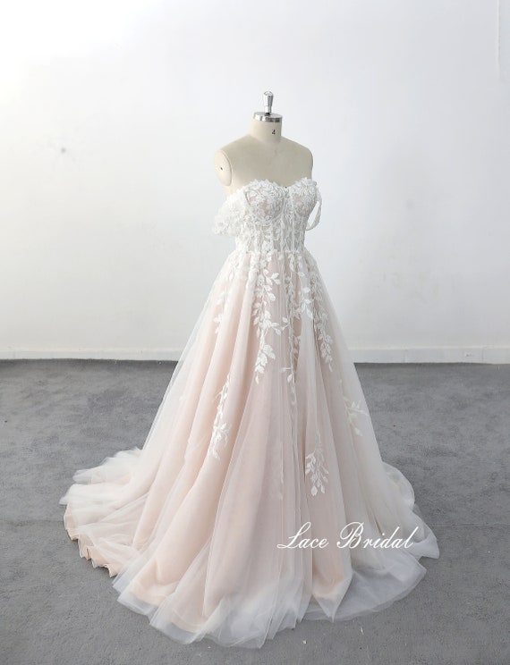 3D Lace Floral Custom Wedding Dress, Romantic Light Bridal Gown for Beach/Garden