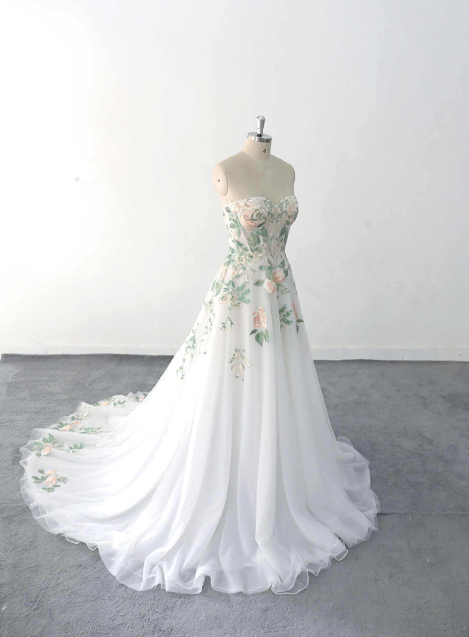 Forest Fairy Green Wedding Dress Green Lace Wedding Dress - Etsy