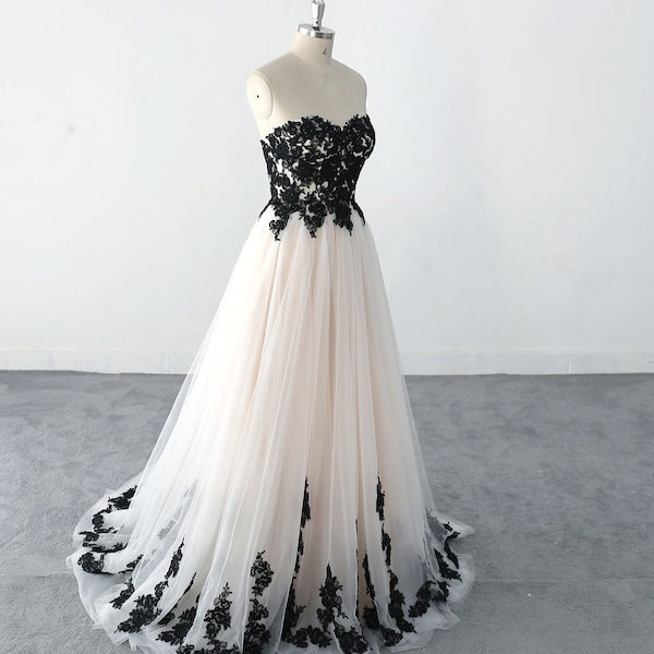 Black Lace Embroidery Wedding Dress