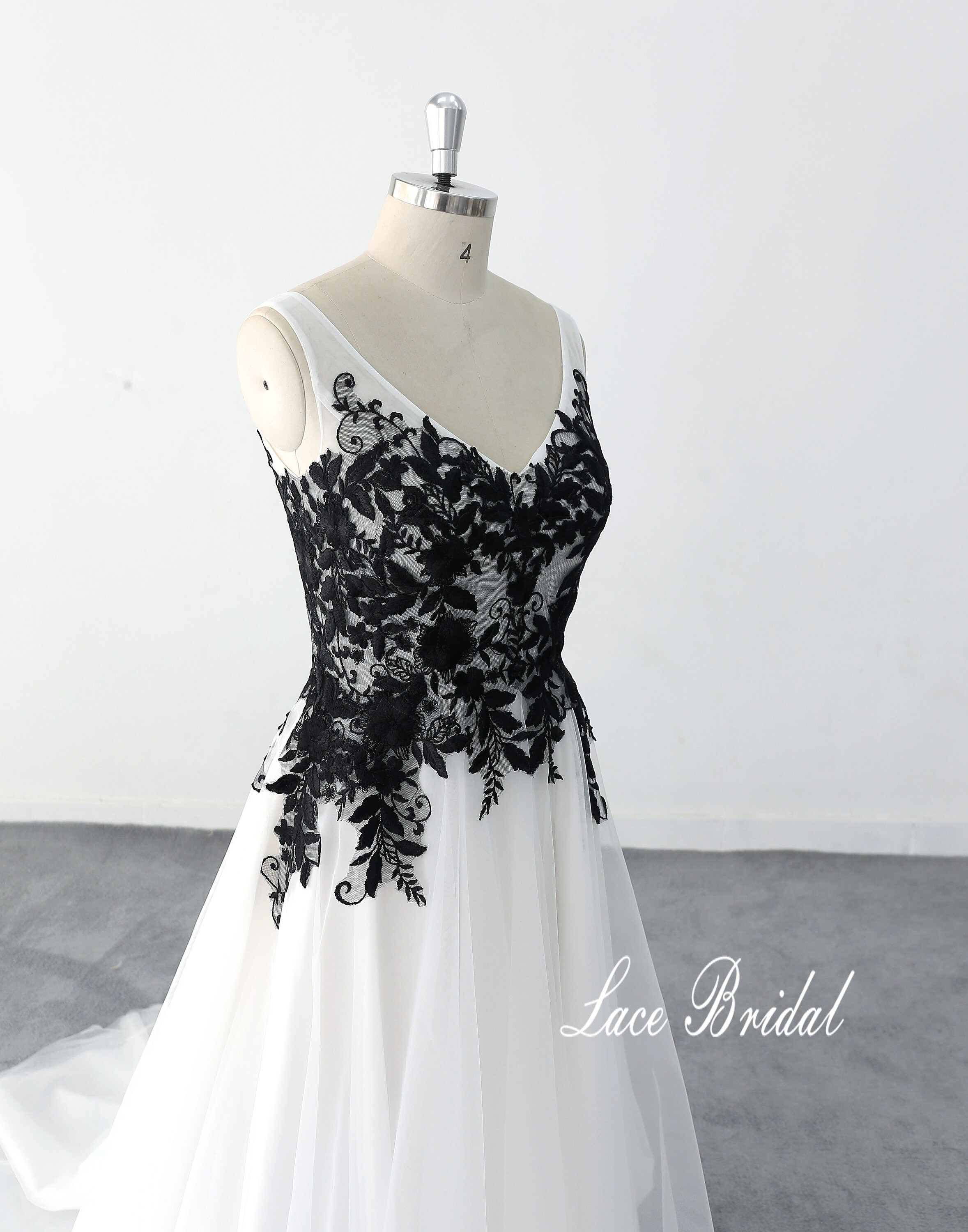 a line ball gown wedding dress KATHRYN Floral Applique Size:ML / UK10-12 Animal Leopard Print Dress knee-length