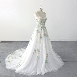 Forest Fairy Green Wedding Dress, Wide Strap Green Lace Wedding Dress spring new wedding dress