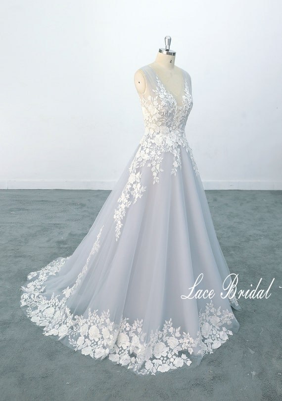 wedding dresses white with blue