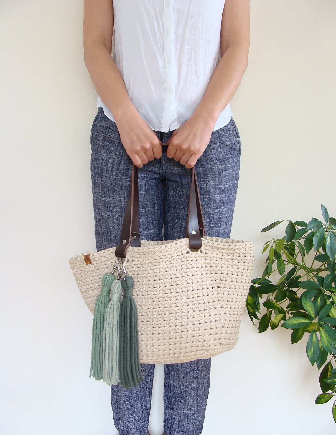 Crochet Basket Bag With Leather Straps, Boho Purse With Tassles, Custom ...