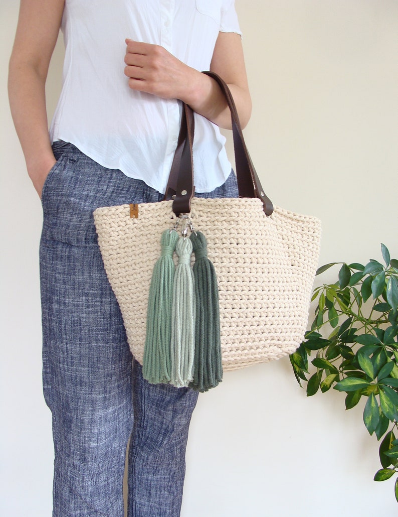 Crochet Basket Bag With Leather Straps, Boho Purse With Tassles, Custom ...