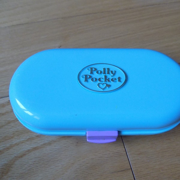 Polly Pocket Vintage Bluebird Compact Babysitting Stampin Stamper action figure toy doll