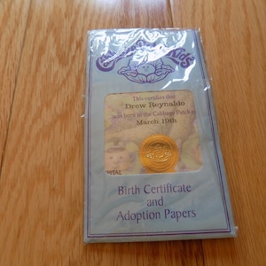 Koolpatch Kinderen Geboorteakte Adoptiepapieren CPK Vintage Speelgoed Poppen Kleding Outfit Accessoires Drew Reynaldo