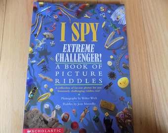 ¡Desafío extremo de espionaje! Libro: Imágenes ocultas, busca y encuentra, adivinanzas con imágenes Wick