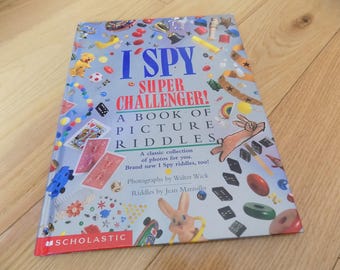 ¡Veo al Super Challenger! Libro: Imágenes ocultas, busca y encuentra, adivinanzas con imágenes Wick