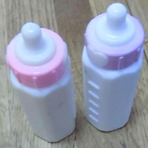 My Little Pony bottles accessories nursery Vintage Hasbro 1980&#39;s MLP G1 Ponies Horse Toy dolls pink and purple