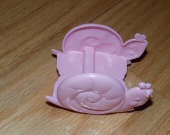 G1 My Little Pony Vintage Hasbro 1980&#39;s MLP Snail Rocker Baby Pony Clothing Accessories Lot Ponies Horse Play Hasbro Sandcastle Shovels