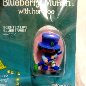Strawberry Shortcake Mini Strawberryland Miniatures Blueberry Muffin Sealed Vintage Kenner PVC