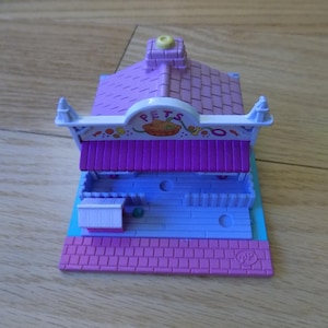 Polly Pocket Vintage Bluebird Pet Shop play action figure toy doll Complete