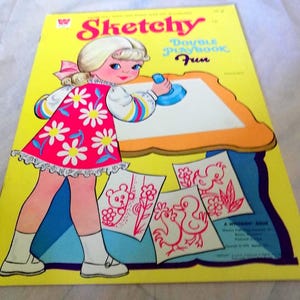 Skizzenhaft Paperdolls Vintage Dolls 1970er Papierpuppe Spielzeug Actionfigur Paperdoll UNGElochT Doppelter Spielbuchspaß