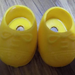 STRAWBERRY SHORTCAKE SHOES  Lemon Meringue Vintage Doll Shoes Strawberryland Shoe