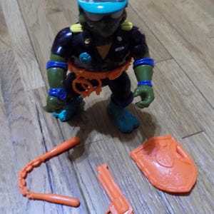 Teenage Mutant Ninja Turtles Make My Day Leo Accessories Action Figure Playmate turtle Toy Doll Super Hero TMNT