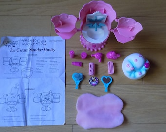 Tonka Cupcake Dolls  Ice Cream Sundae Vanity Doll Toy Vintage Combs Action Figure