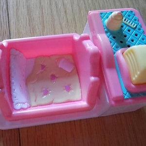 Little Tike People Dollhouse Tykes Vintage Beds Tikes Playskool Loving Family Fisher Price