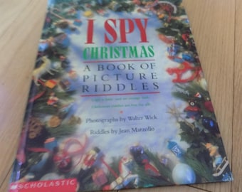 Ich Spion Weihnachtsbuch: Versteckte Bilder Versteckte Bilder suchen und Suchbilderrätsel Docht finden