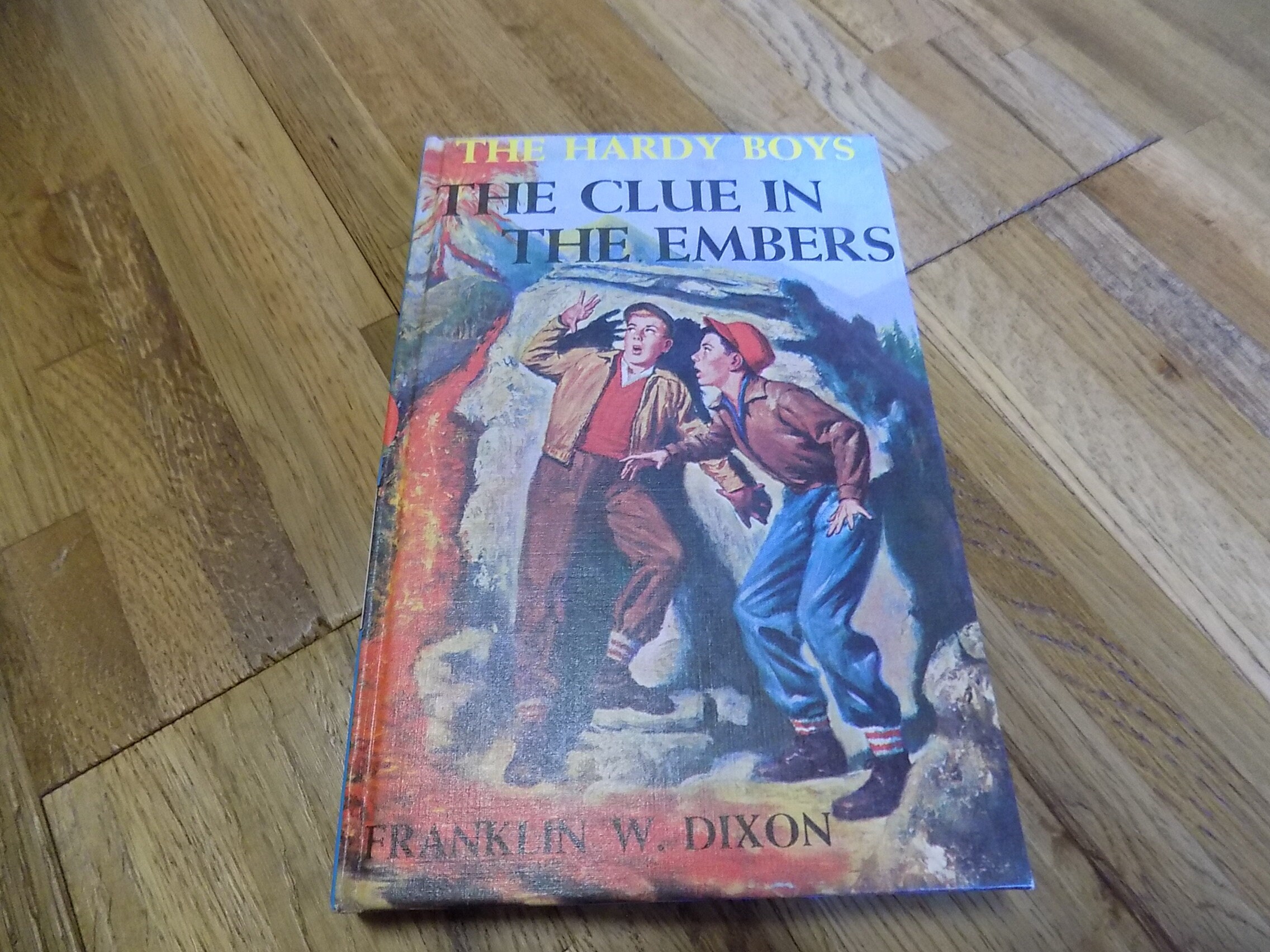 Hardy Boys the Clue in the Embers Brown End Pages Vintage Book Etsy UK