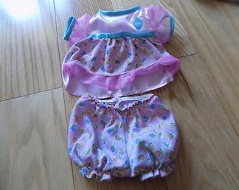 Vintage kinderpoppenkleertjes Cabbage Patch: outfit jurk en short