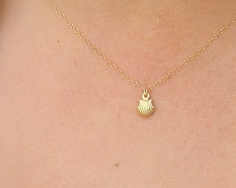 Gold necklace,gold necklace dainty,simple gold necklace,tiny pendant necklace,charm necklace,layering necklace ,gift for women