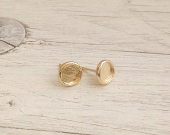 Gold stud earrings, post earrings, simple dainty gold earring,small stud earrings,everyday earrings, gold filled or sterling silver size 6mm