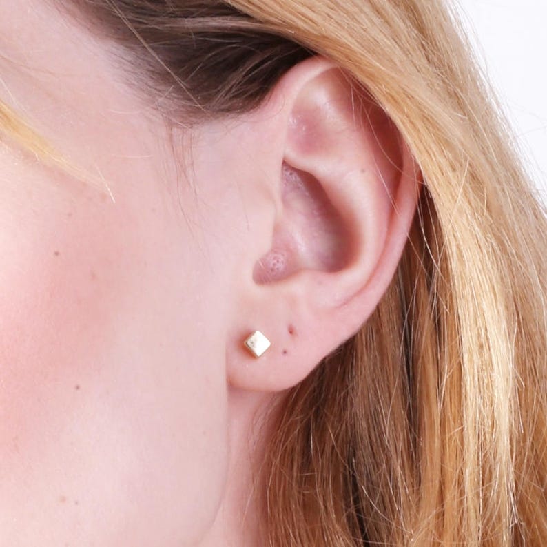 Gold stud earrings,Square earrings,simple earrings,tiny gold ear Gold stud earrings,Square earrings,simple earrings,tiny gold ear