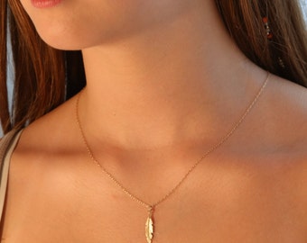 Feather necklace, gold necklace, gold feather necklace, dainty necklace, everyday necklace, gift for her - 020