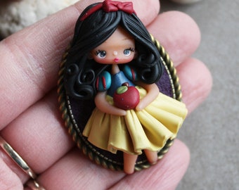 princess doll pendant, handmade jewelry for girls, gift for her, doll necklace, clay dolls, polymerclay doll, polymerclay necklace