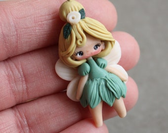 princess necklace, polymer clay doll pendant, handmade jewelry for girls, gift for her, fairy pendant, doll necklace, made in italy