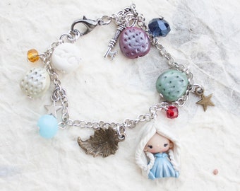 multicharms bracelet, doll bracelet, polymerclay bracelet, gift for her, gift for girlfriends, figurine, art figurine bracelet, charm doll