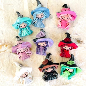 Charm de brujas para collar, llavero, pulsera, charm para bolso, muñeca de arcilla kawaii para moños, figuras, charms coloridos