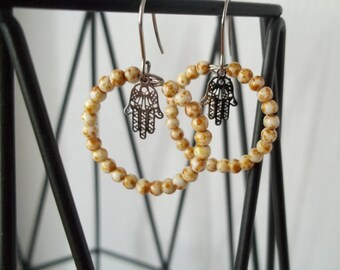 Earrings Czech Beads Hamsa Beige