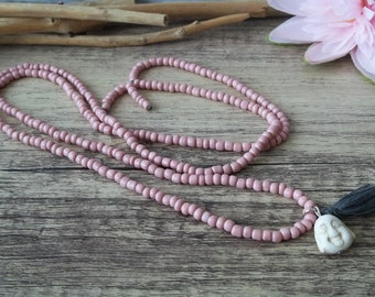 Cute boho necklace old pink with laughing Buddha and tassel