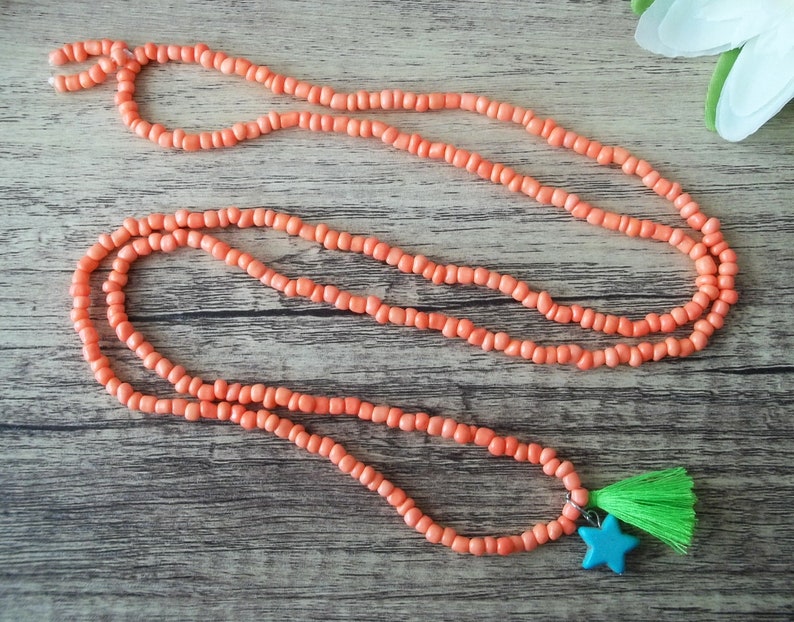 Süße Boho Kette Coral Orange mit Stern und Quaste Bild 9
