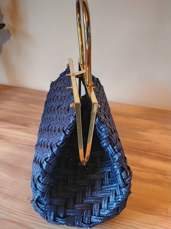 Vintage French handbag 60's in blue braided straw - image 2