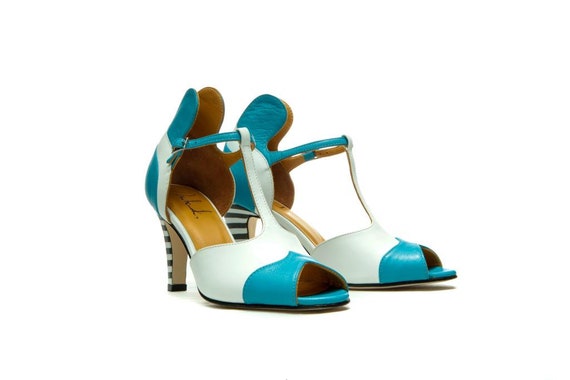 bridal closed toe shoes