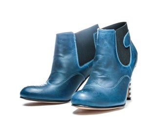 Bottines Chelsea pour femmes bleu marine faites à la main/ Bottines à talons hauts/ Bottines bleues/ Chaussures pour femmes/ Chaussures uniques/ Bottines roses/ Bottines jaunes