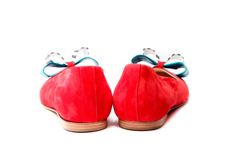 red ballet flats with bow