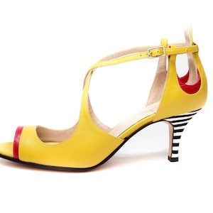 Yellow mid heel open toe sandals, Criss cross sandals, Handmade Kitten heel shoes, Wedding ankle strap sandals, Heels, Summer party shoes