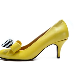 Yellow bow mid heel shoes/ Yellow shoes/ bush shoes/ Stilettos/ Bridal low heels/ Handmade pumps/ Leather shoes/ Womens shoes/ party shoes
