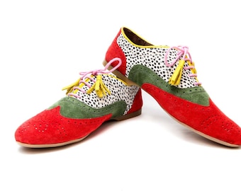 Zapatos Oxford de mujer, Bailarinas rojas y verdes chartreuse, Zapatos planos de cuero, Zapatos planos de mujer hechos a mano, Zapatos rojos, Zapatos verdes, Zapatos estampados