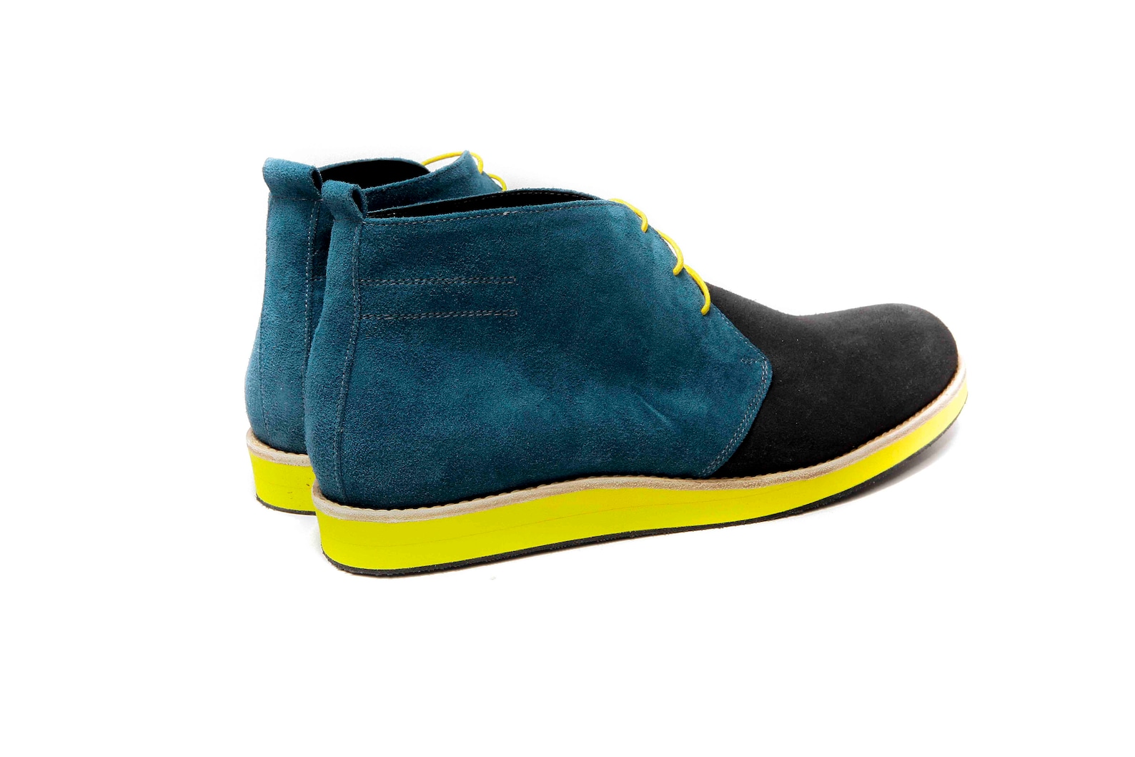 chukka blue