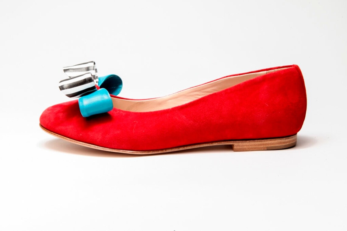 red ballet flats with bow